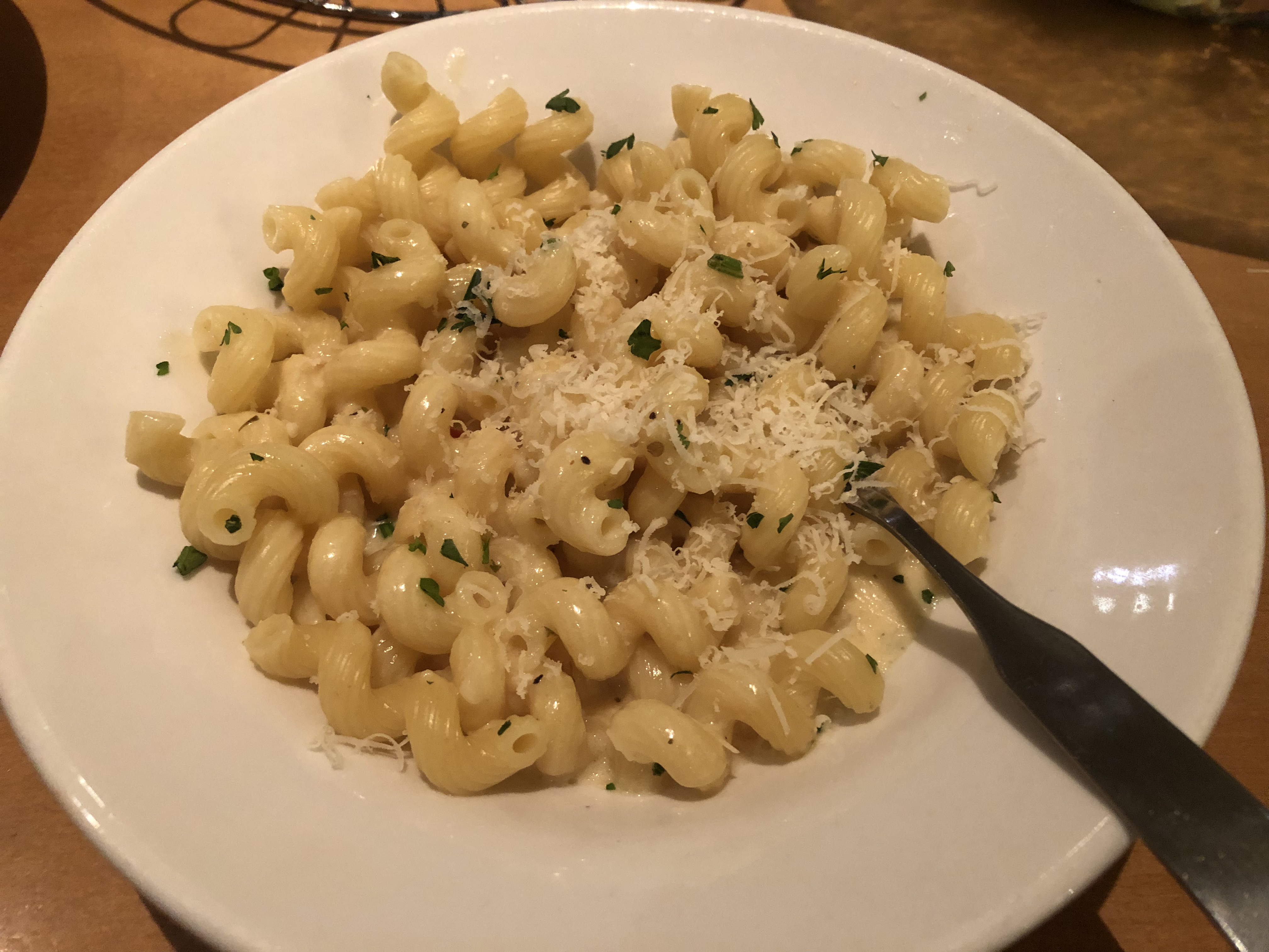 Olive Garden Creamy Roasted Garlic Sauce Review Never Ending